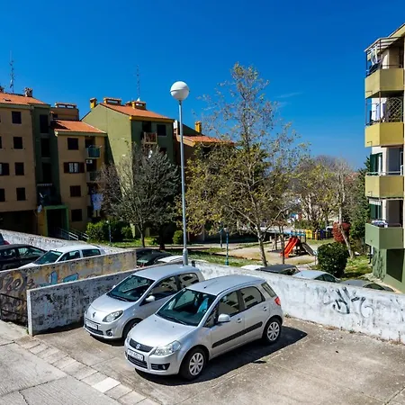 Apartmán With Wifi - 19493 *