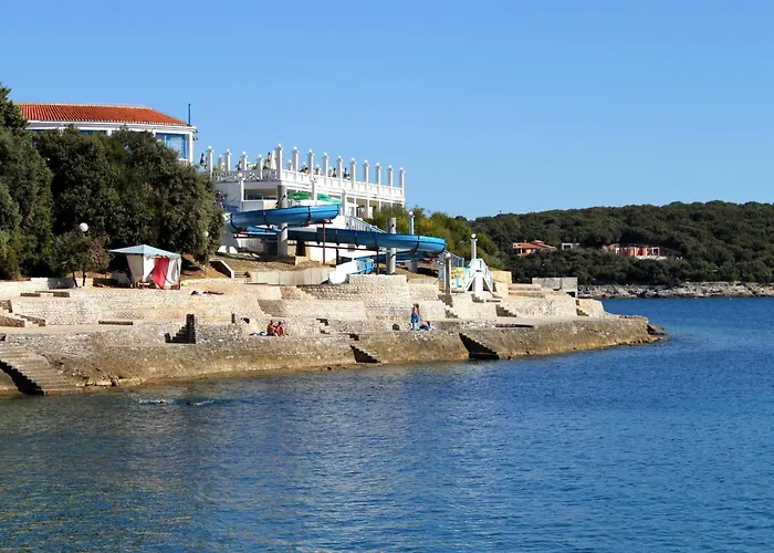 Apartmán With Wifi - 19493 Pula